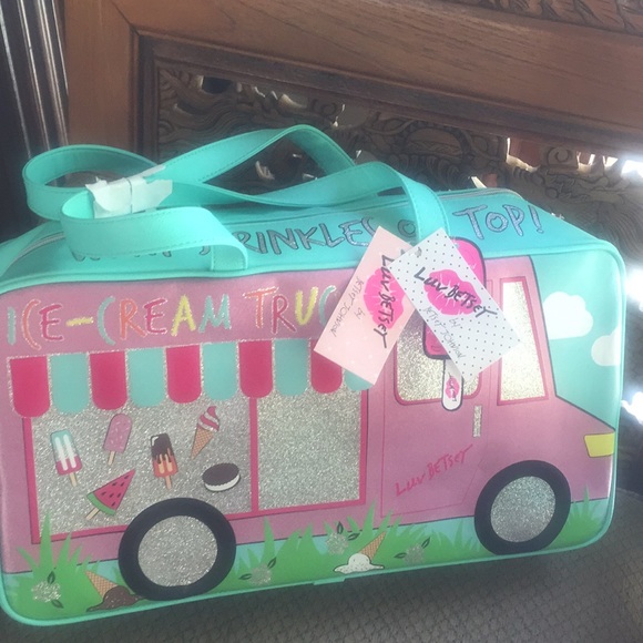 Betsey Johnson Handbags - New  Betsey Johnson Ice Cream Truck Insulated Bag
